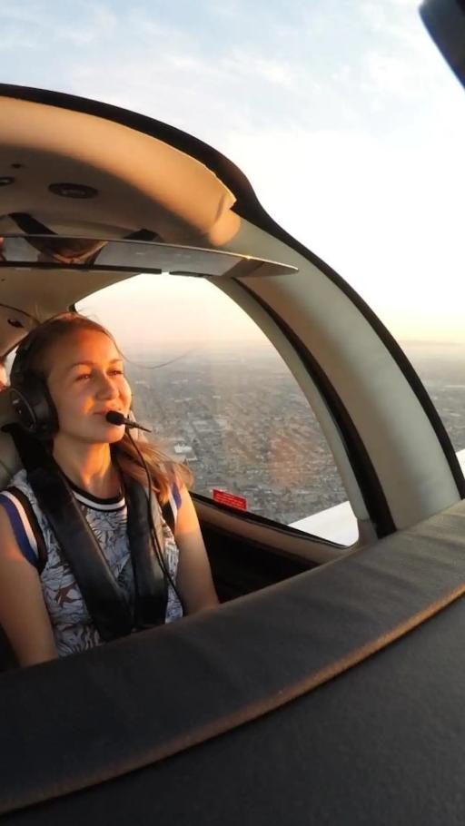 Fly in a plane over LA With Pro Pilot