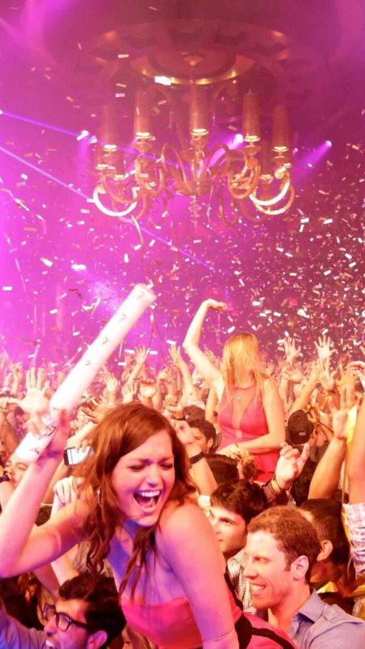 Latin Nightclub Crawl w/ Party Bus Rides and Mixed Drinks