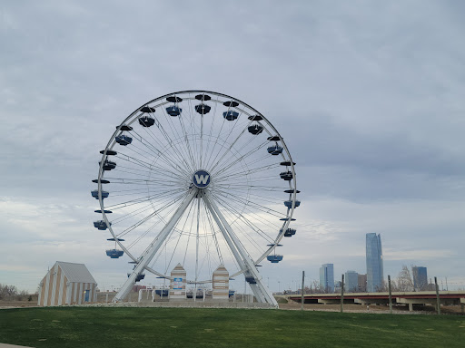 Photoshoot and Ferris Wheel Ride