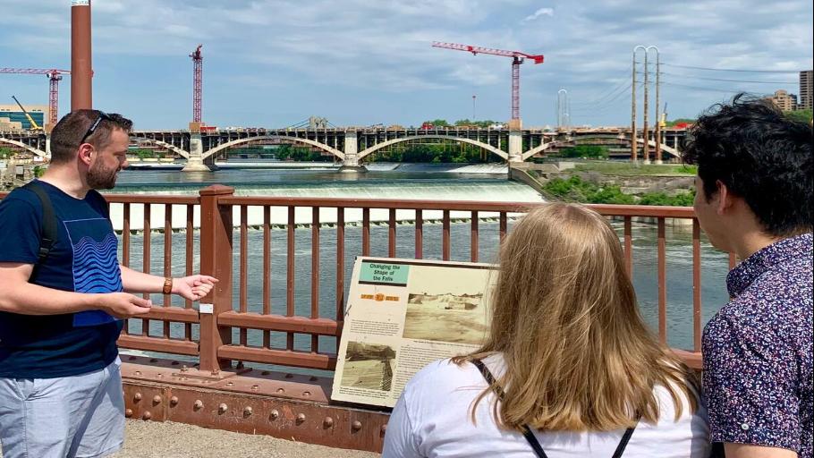Minneapolis History and River Walk Tour