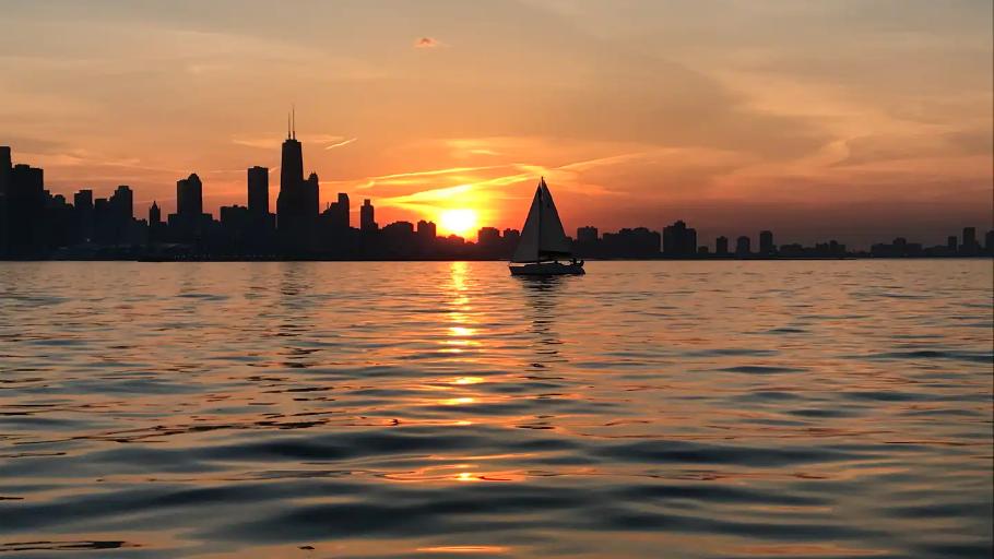 Sail Chicago's Lakefront on a Yacht