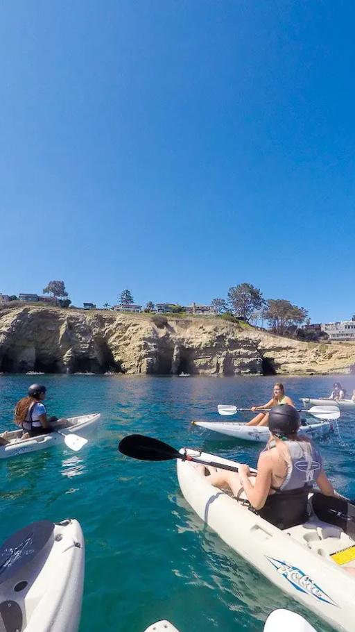 Kayak Tour of Seven Sea Caves in La Jolla