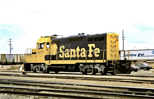 Explore Santa Fe's Historic Railyard